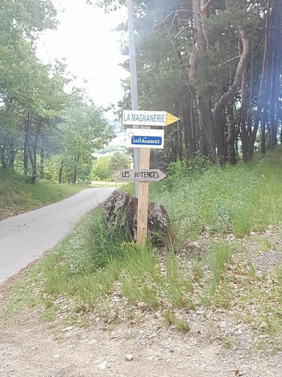 La Magnanerie Βίλα Niozelles Εξωτερικό φωτογραφία